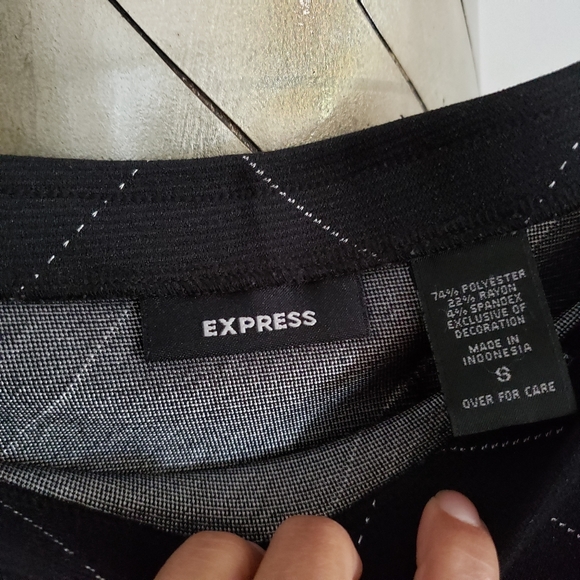 Express skirt - Picture 2 of 3